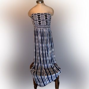 Strapless Soma summer dress
